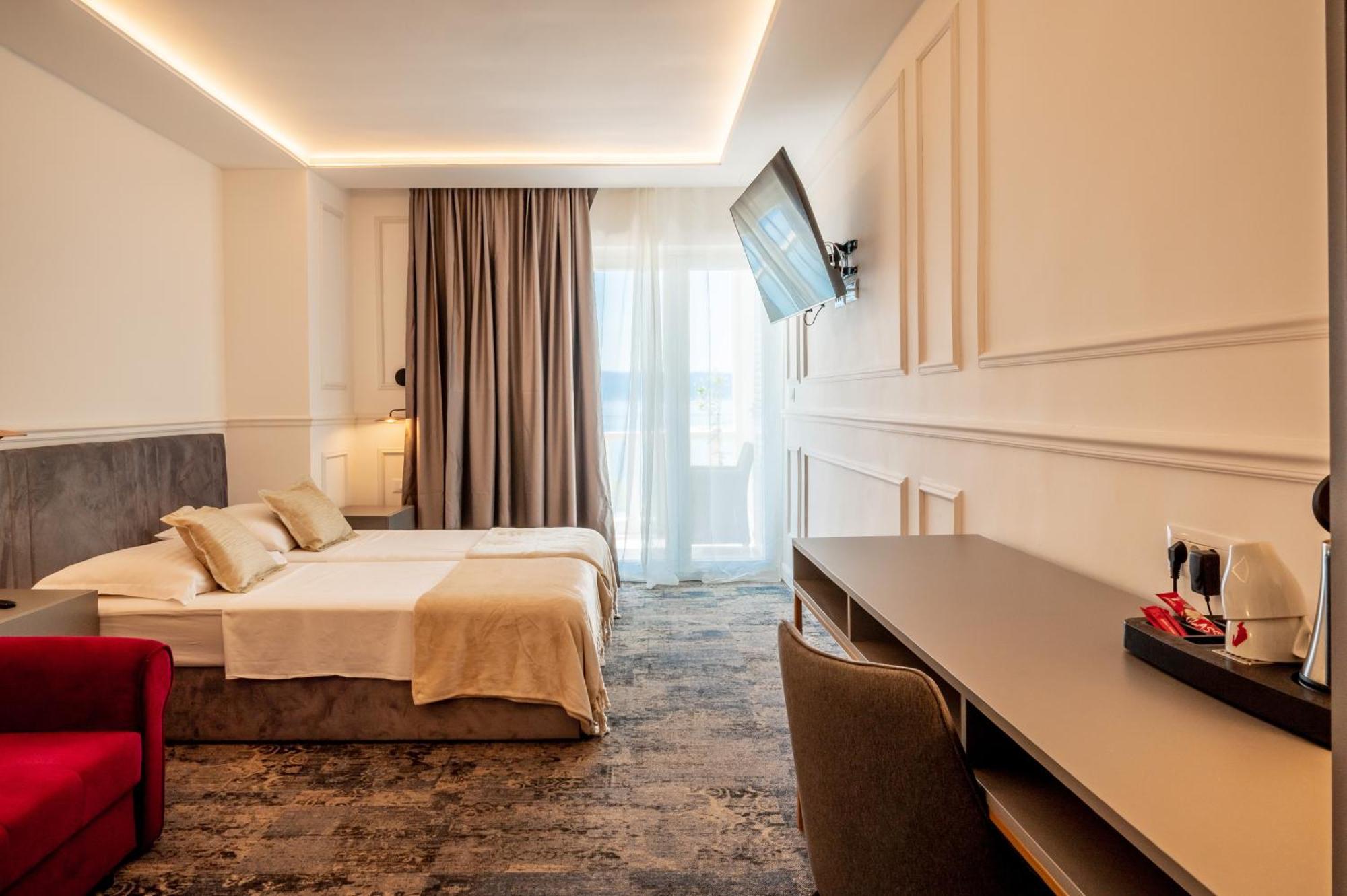 Hotel Krilo Jesenice Kültér fotó